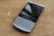 Apple iPhone 4S 32GB/Blackberry Bold 9900/Blackberry Porsche Style 